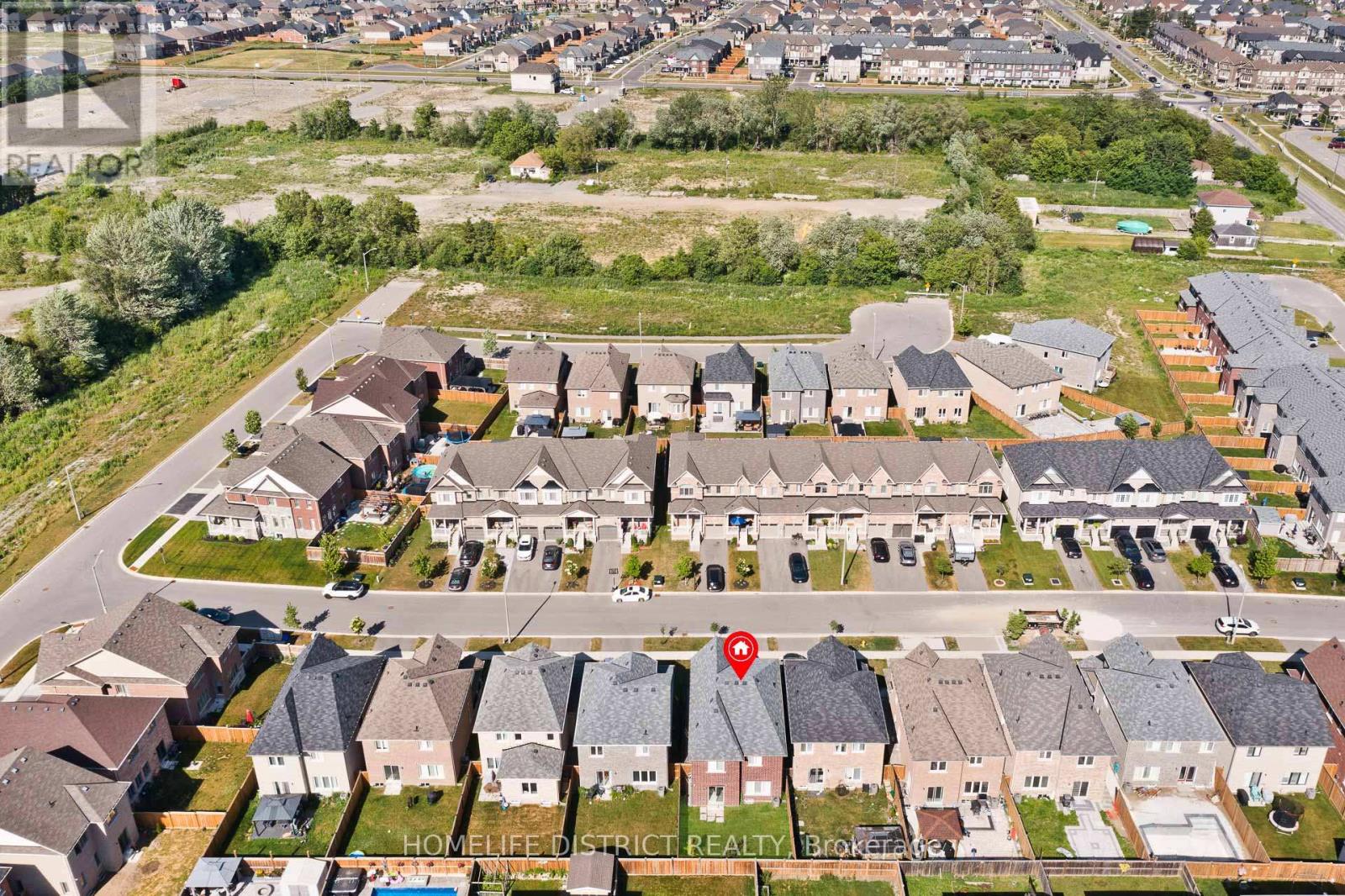 Photo 31 of 22 Tait Crescent, Clarington ON