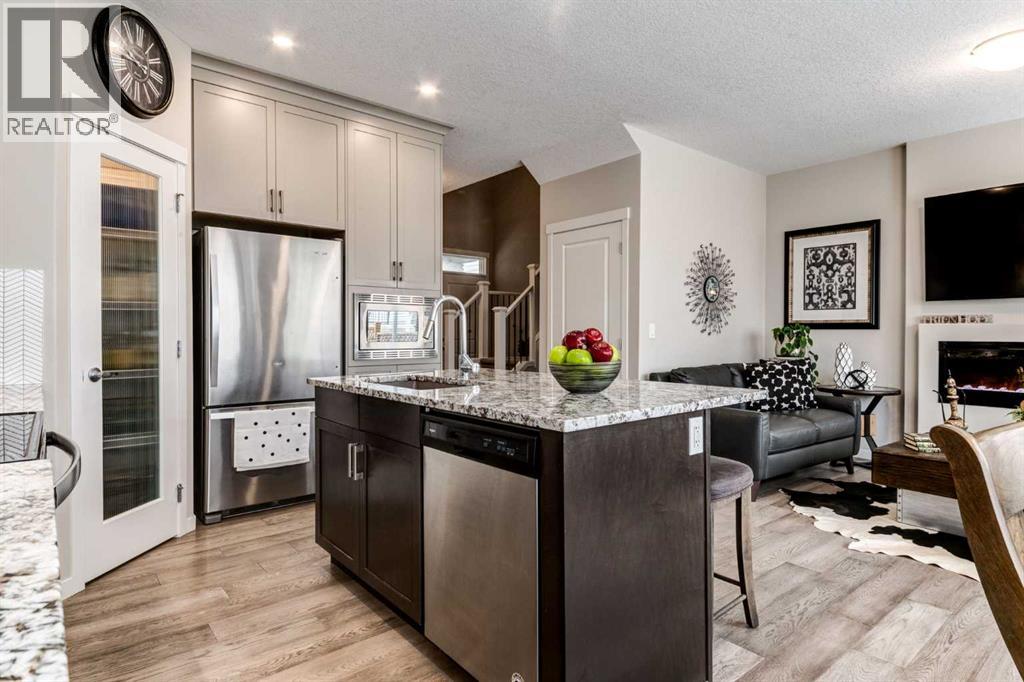 Photo 7 of 213 Nolanhurst Way Nw, Calgary AB