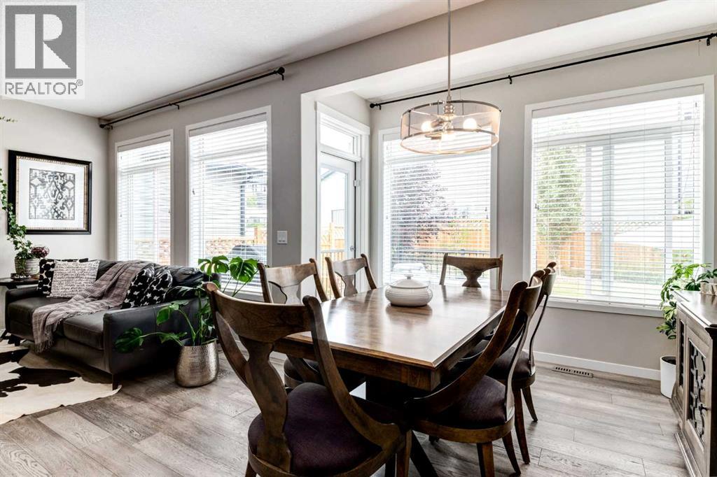 Photo 13 of 213 Nolanhurst Way Nw, Calgary AB