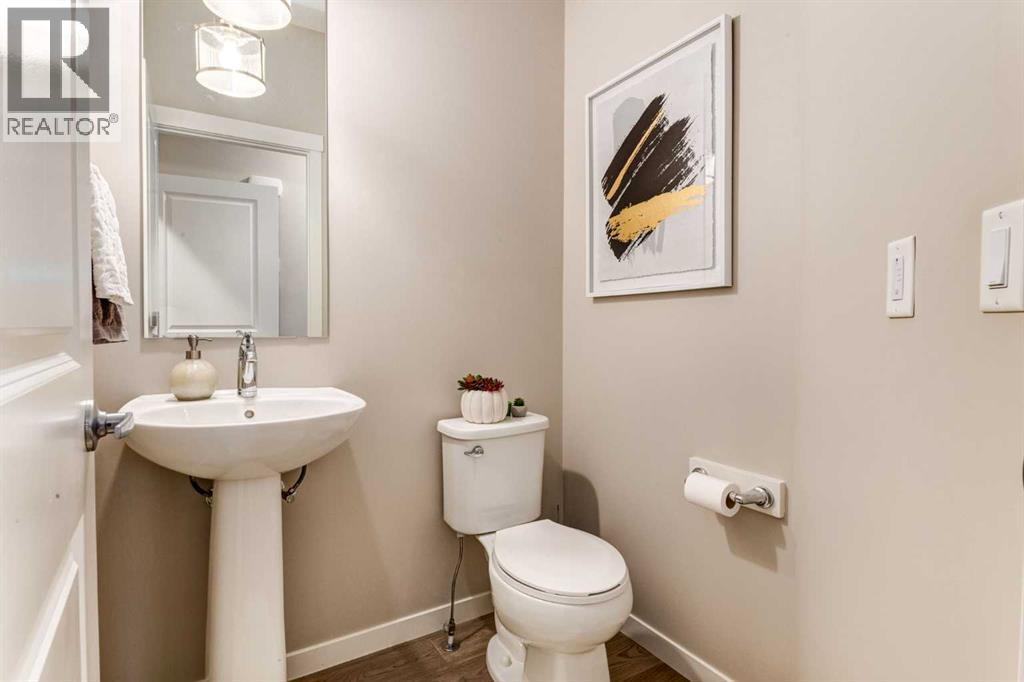 Photo 18 of 213 Nolanhurst Way Nw, Calgary AB