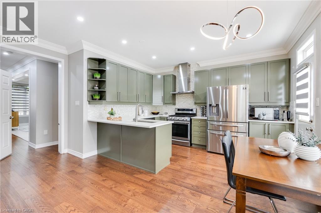 Photo 13 of 940 Philbrook Drive, Milton ON