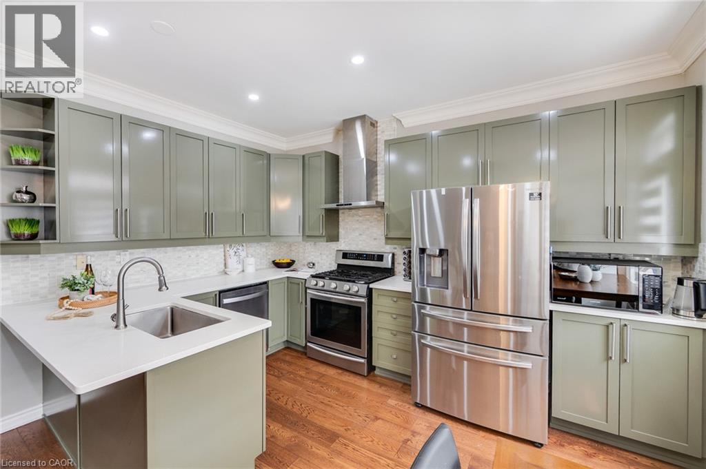 Photo 15 of 940 Philbrook Drive, Milton ON