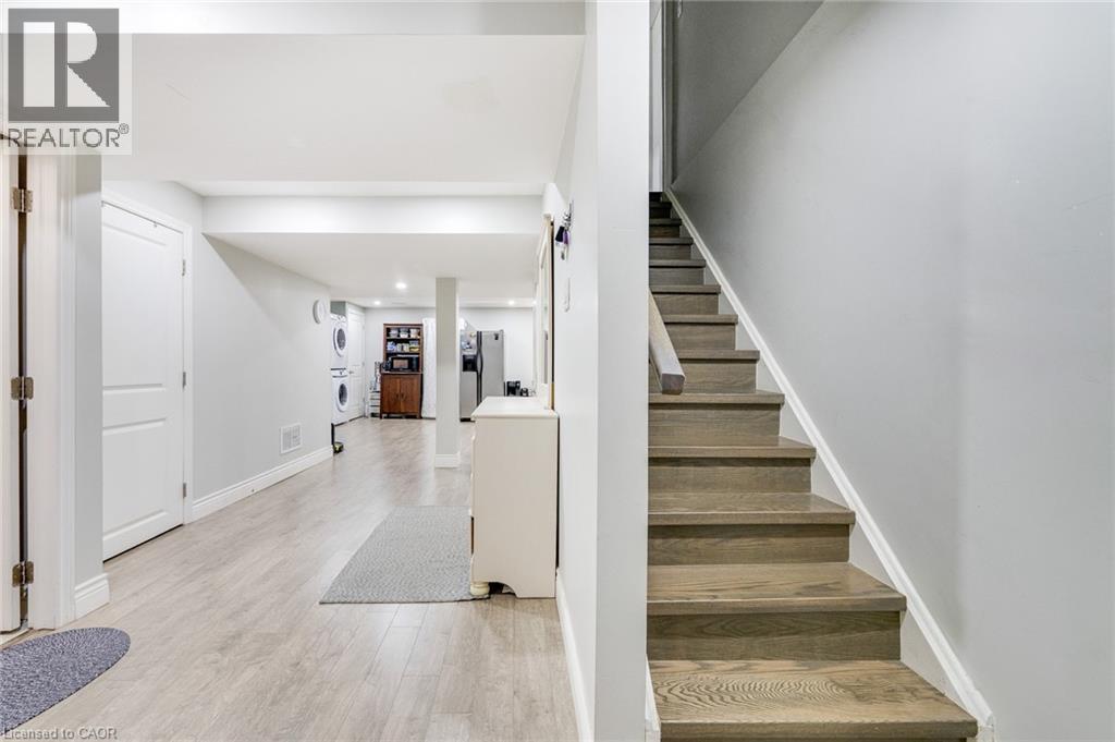 Photo 37 of 940 Philbrook Drive, Milton ON