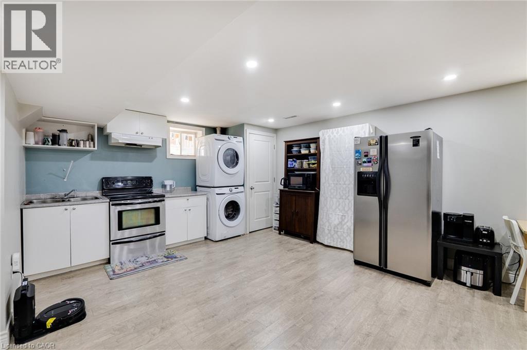 Photo 43 of 940 Philbrook Drive, Milton ON
