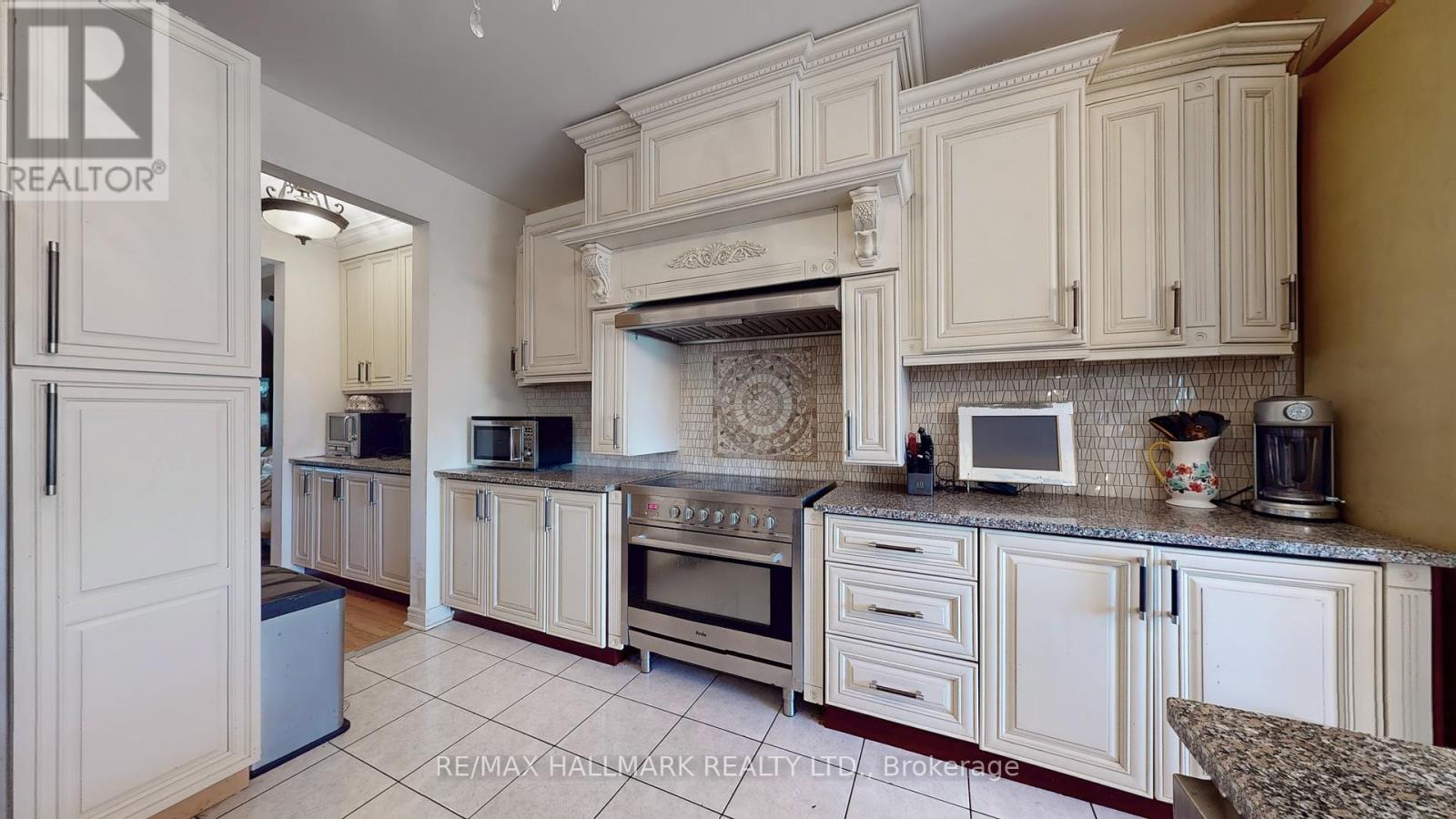 Photo 12 of 113 Fred Young Drive, Toronto ON