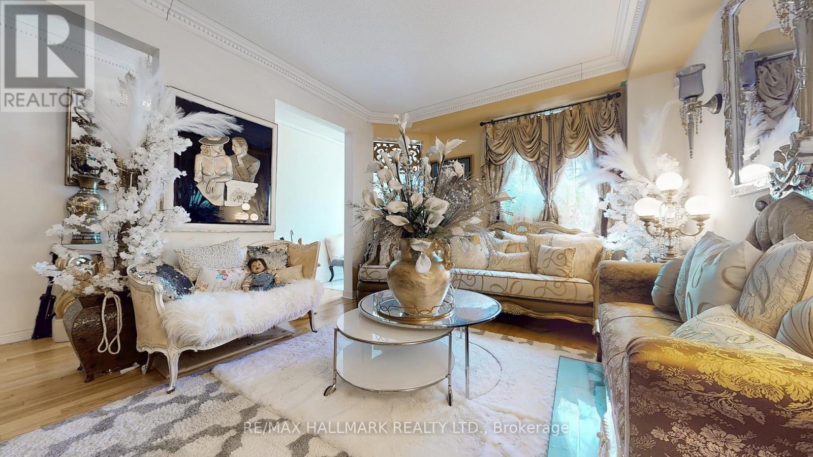 Photo 3 of 113 Fred Young Drive, Toronto ON