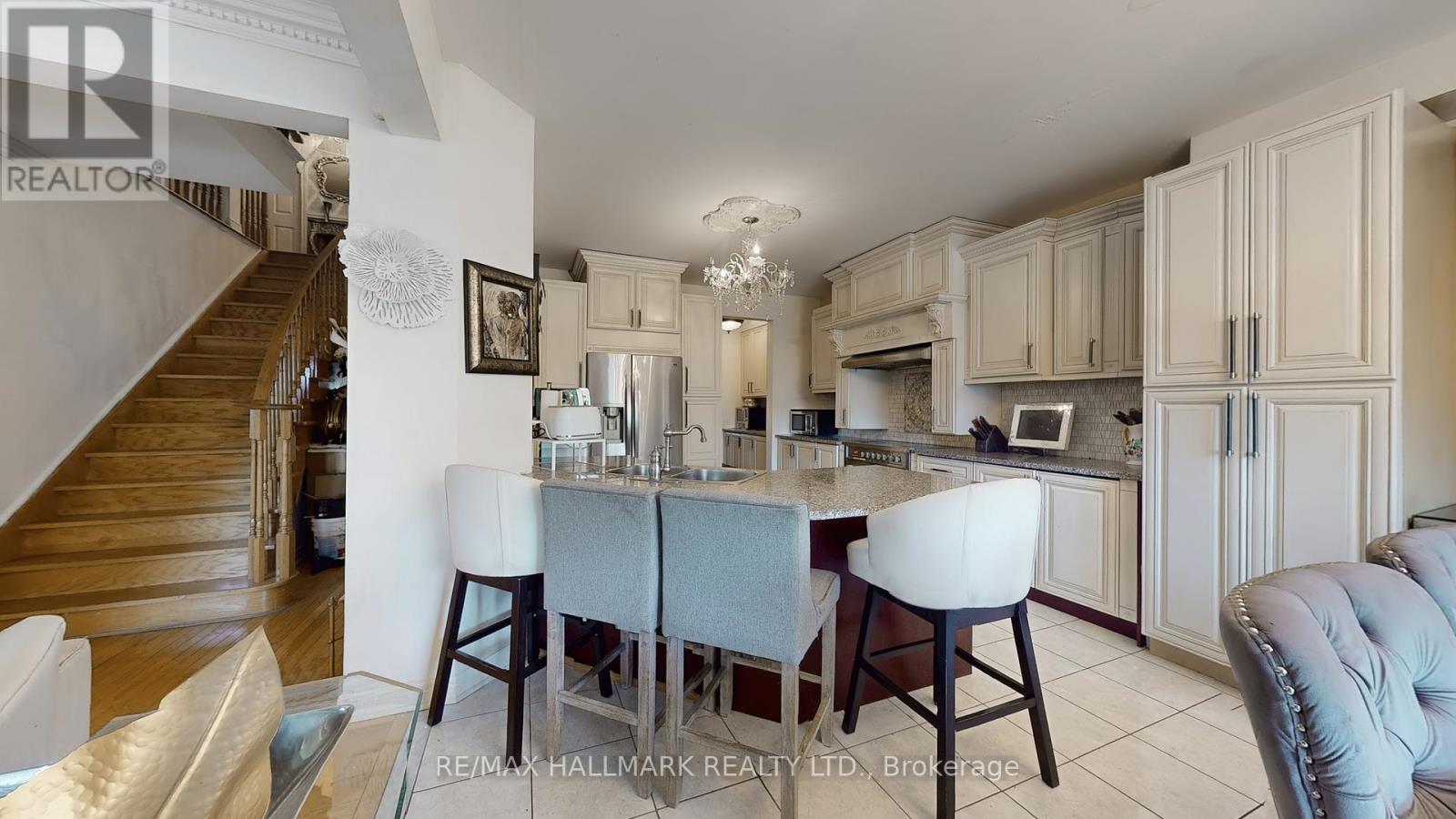 Photo 9 of 113 Fred Young Drive, Toronto ON