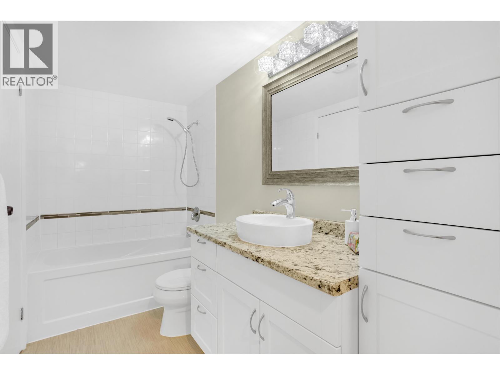 Photo 10 of 307 2381 Bury Avenue, Port Coquitlam BC