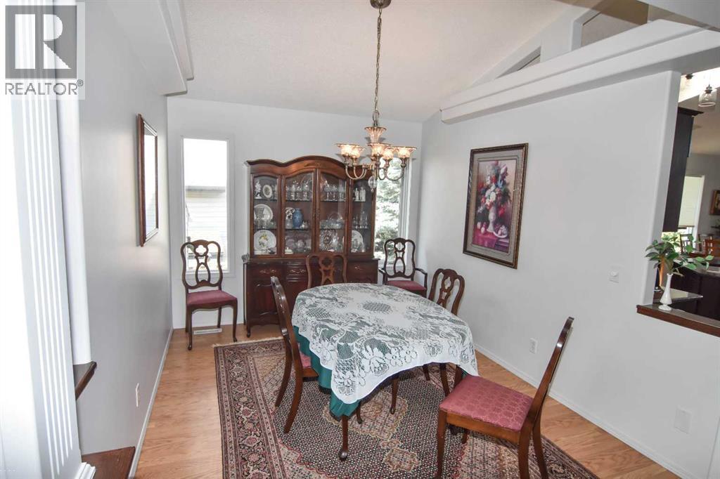Photo 6 of 62 Parklane Drive, Strathmore AB