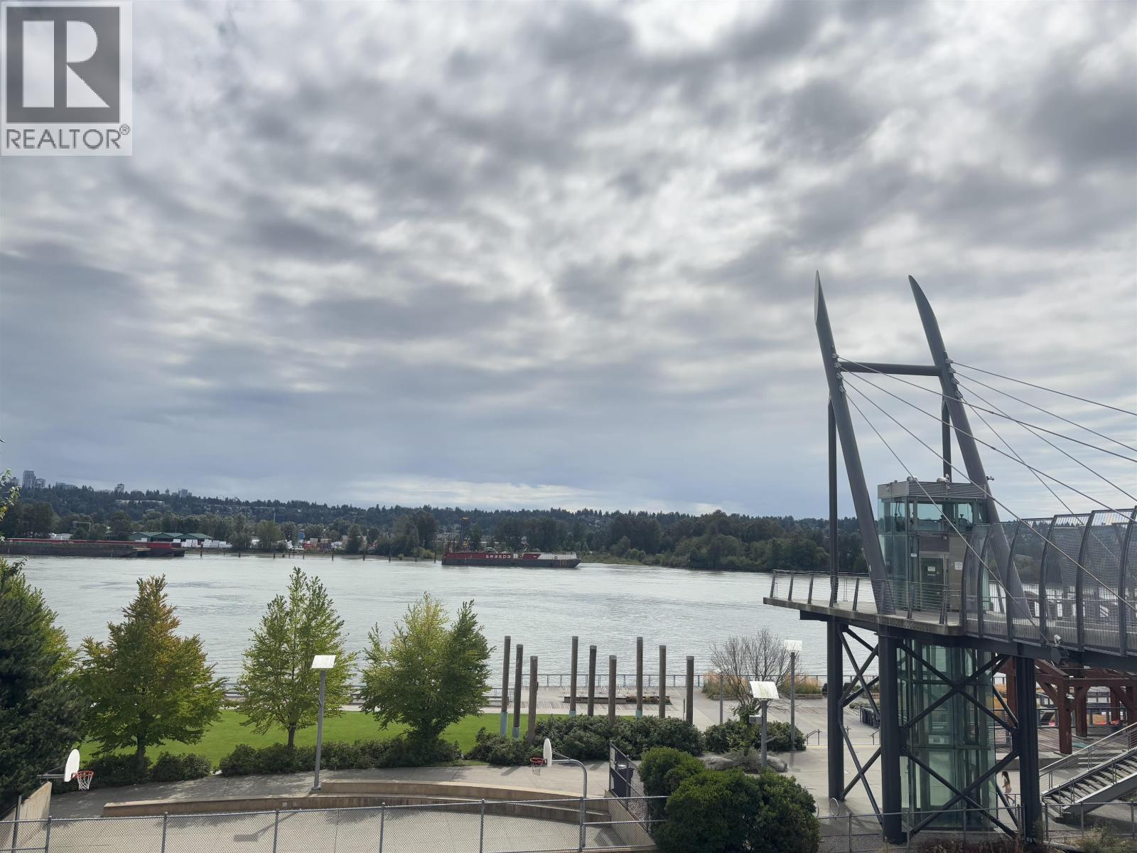 Photo 15 of 416 Columbia Street, New Westminster BC