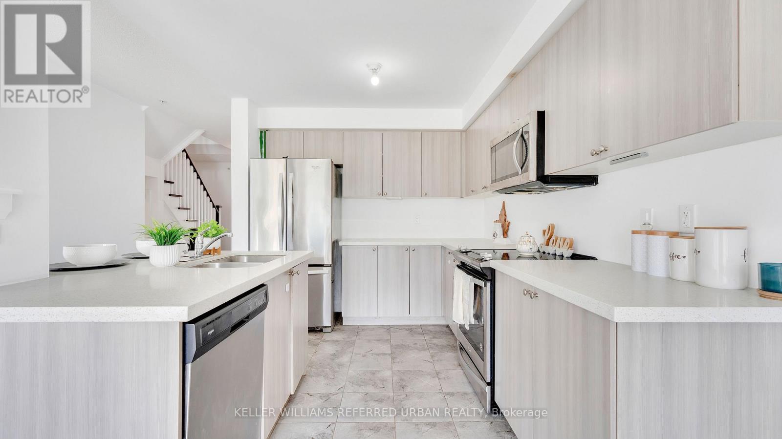 Photo 1 of 50 Jerseyville Way, Whitby ON