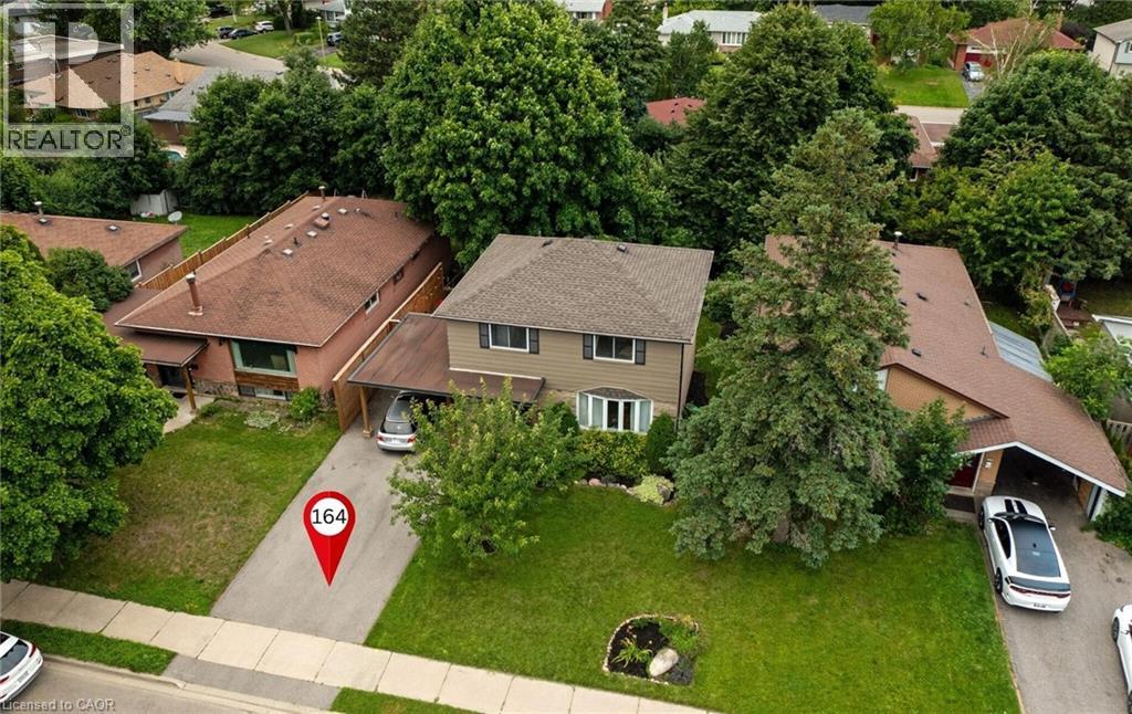 Photo 2 of 164 Mcmurchy Avenue S, Brampton ON