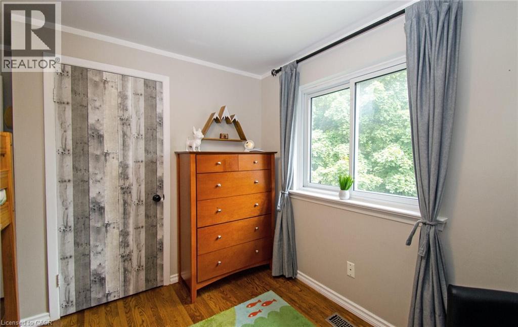 Photo 20 of 164 Mcmurchy Avenue S, Brampton ON