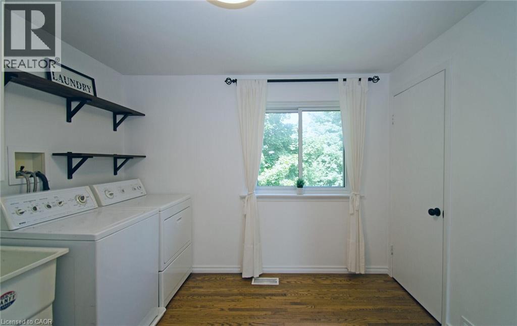 Photo 26 of 164 Mcmurchy Avenue S, Brampton ON