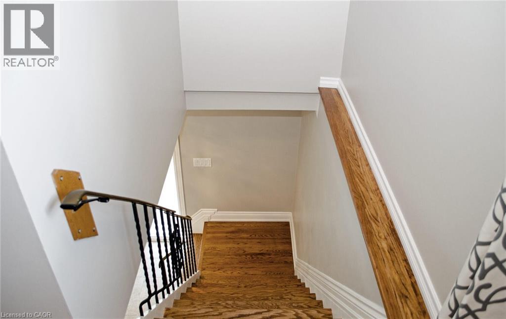 Photo 30 of 164 Mcmurchy Avenue S, Brampton ON
