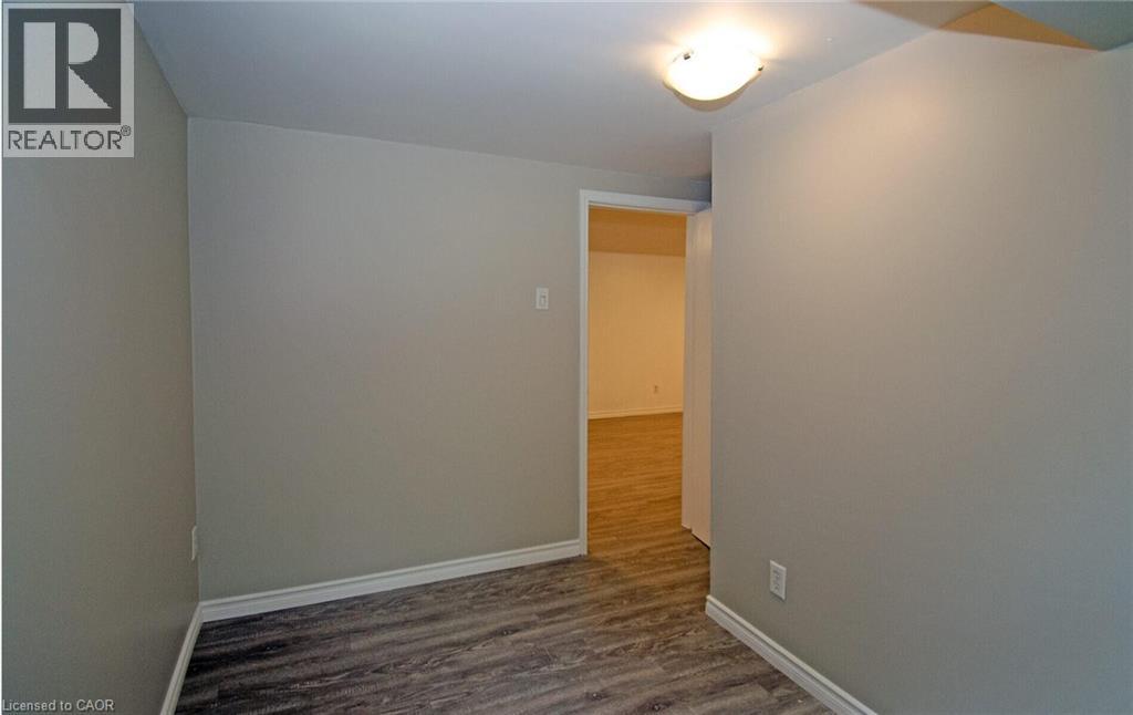 Photo 39 of 164 Mcmurchy Avenue S, Brampton ON