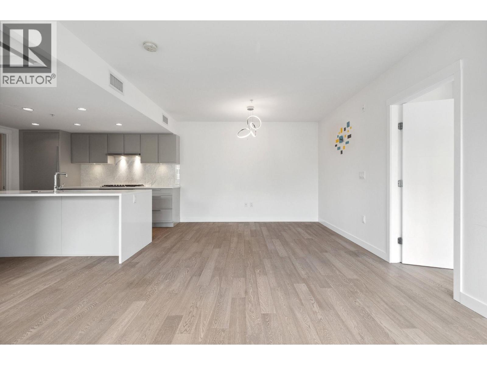 Photo 2 of 223 7828 Granville Street, Vancouver BC