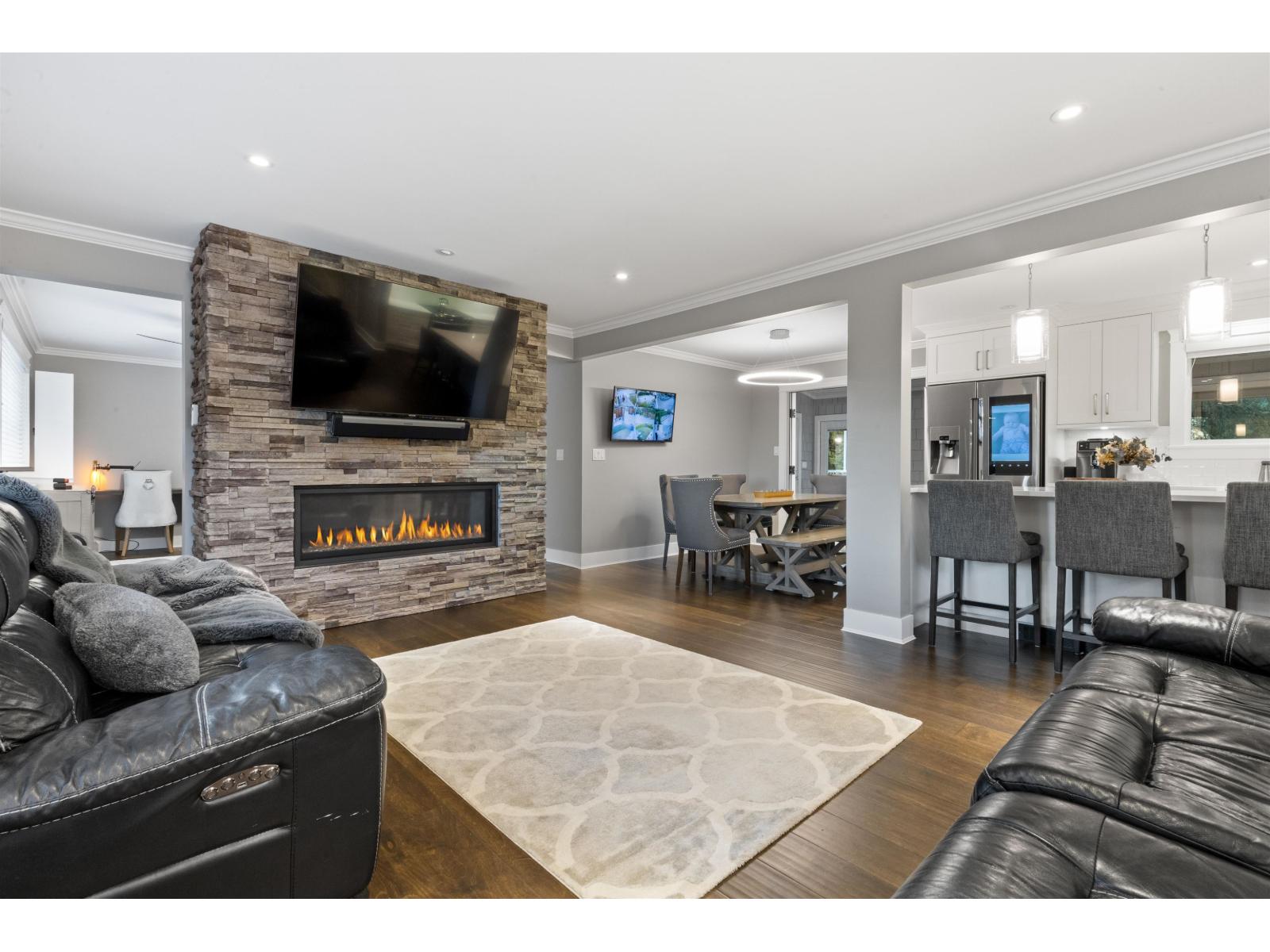Photo 11 of 4036 196 Street, Langley BC