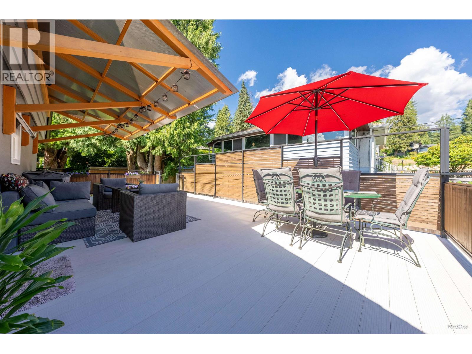 Photo 18 of 949 Hartford Place, North Vancouver BC