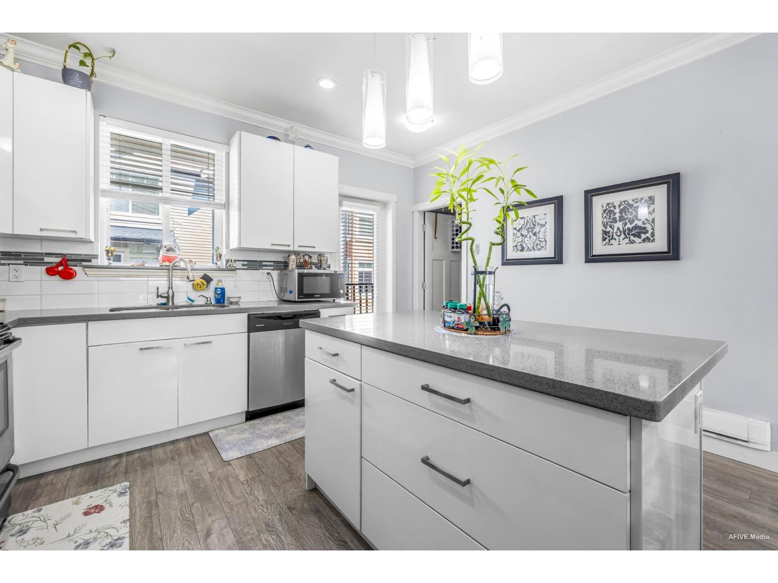 Photo 18 of 7 12091 70 Avenue, Surrey BC