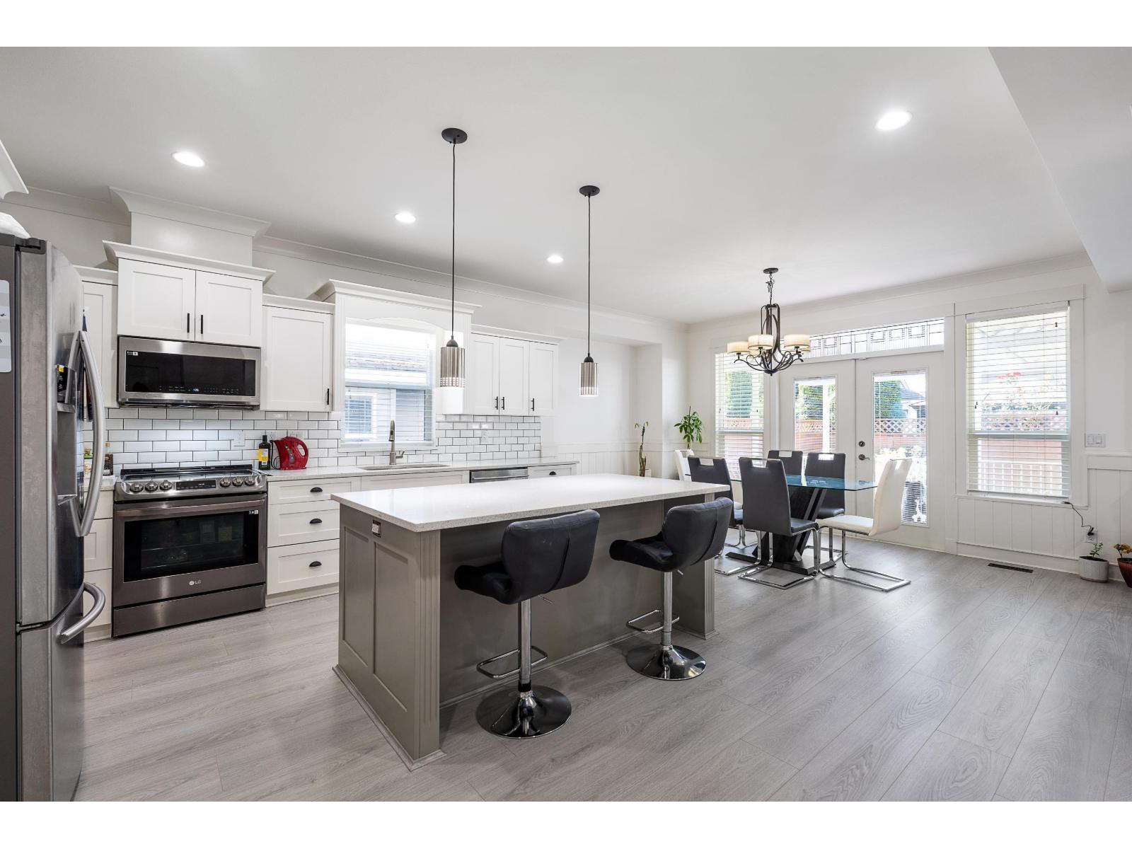 Photo 6 of 7051 196 B Street, Langley BC