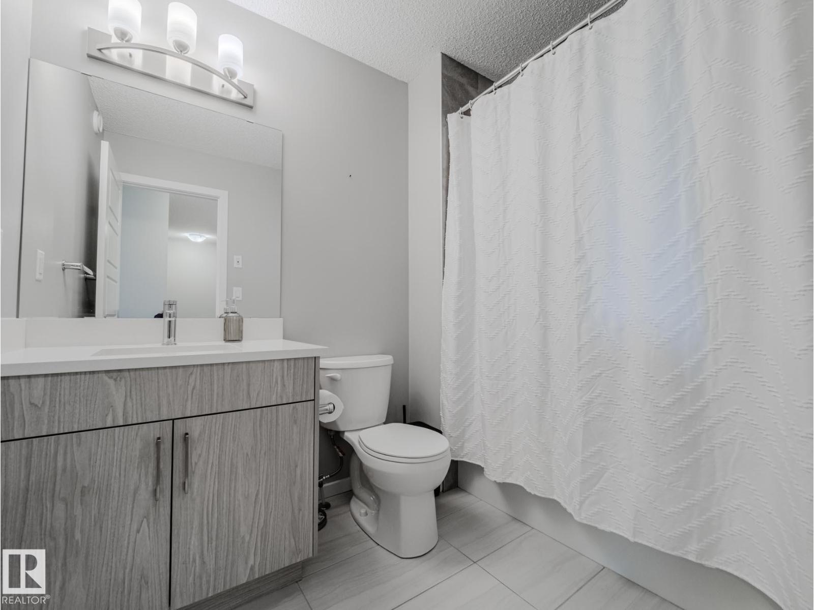 Photo 24 of 20532 21 Av Nw, Edmonton AB