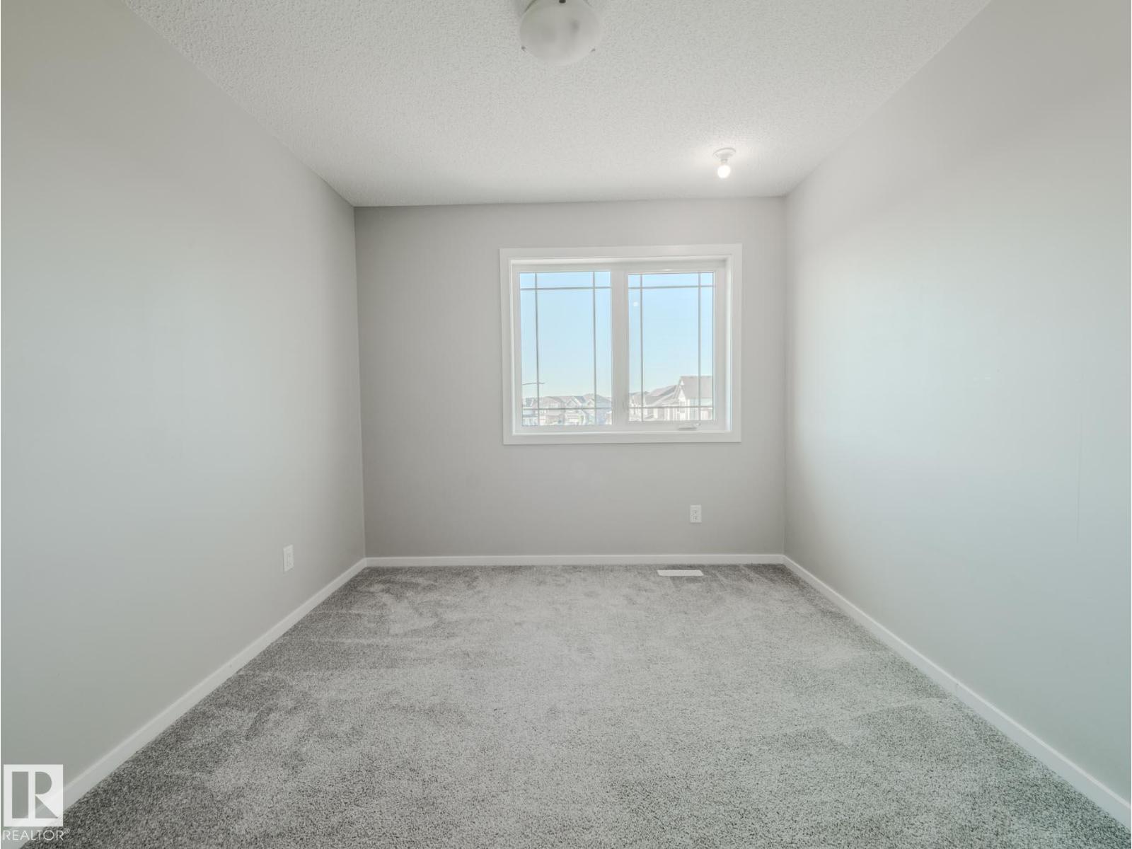 Photo 31 of 20532 21 Av Nw, Edmonton AB