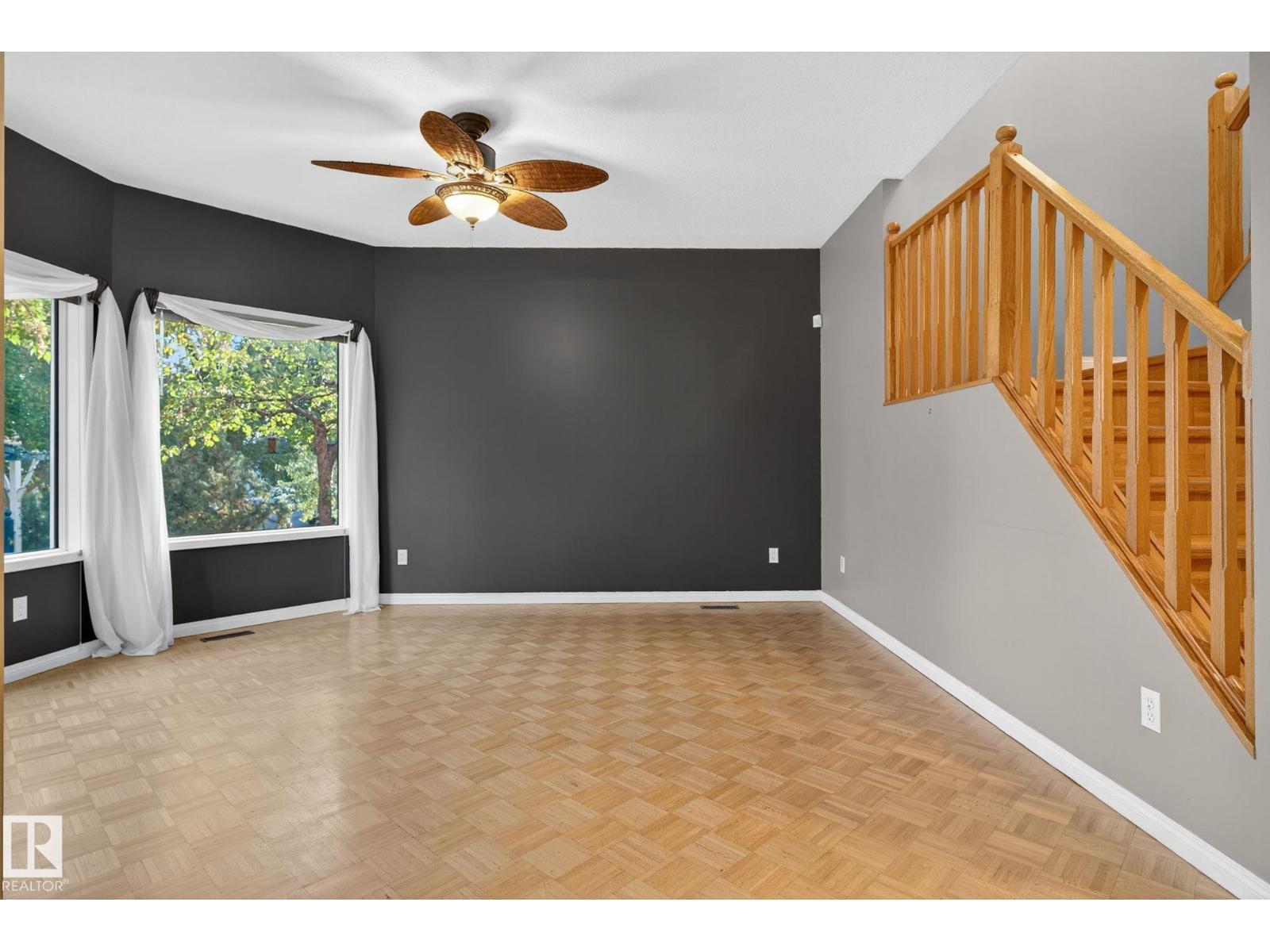 Photo 13 of 3814 108 Av Nw, Edmonton AB
