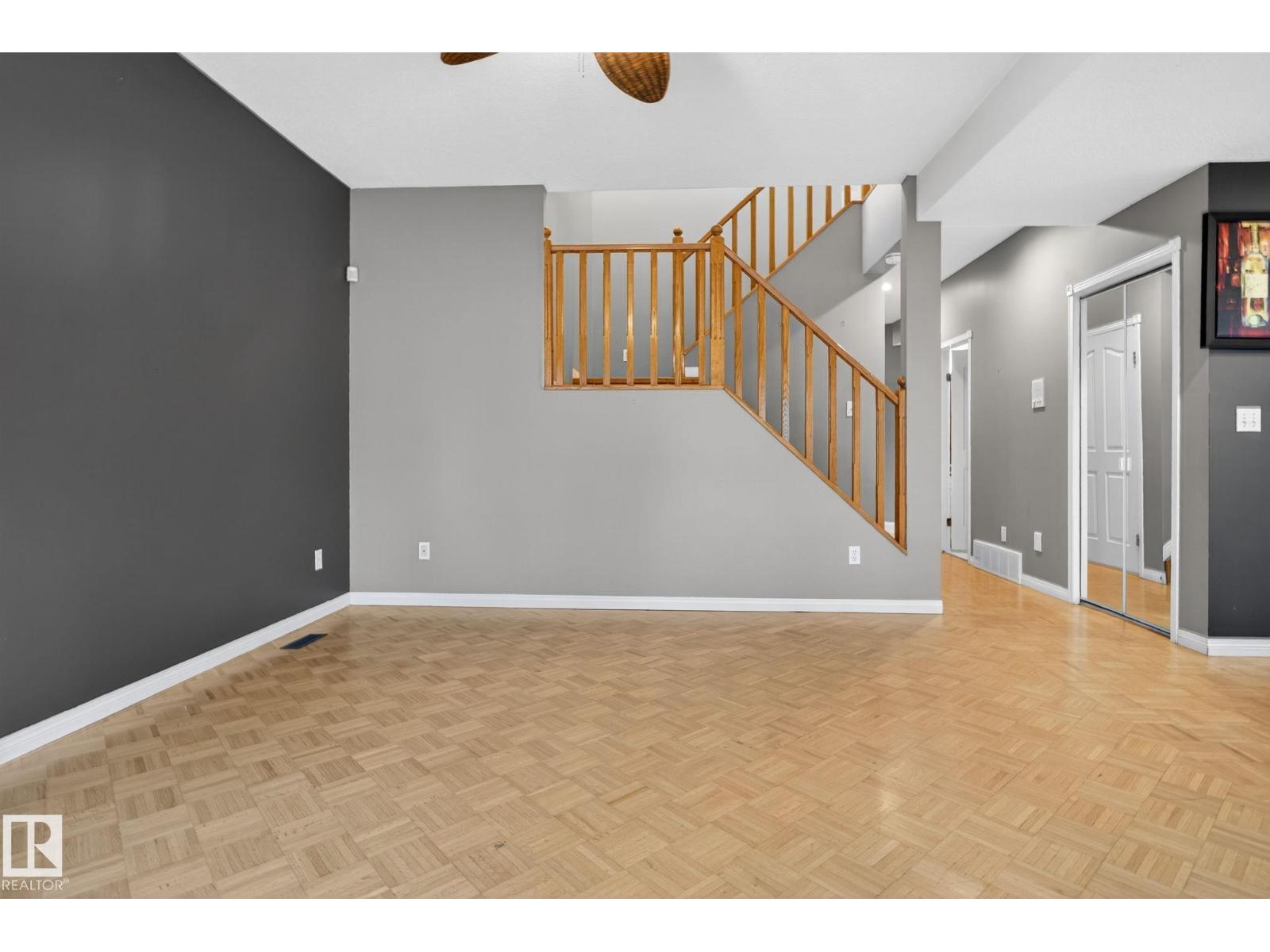 Photo 27 of 3814 108 Av Nw, Edmonton AB
