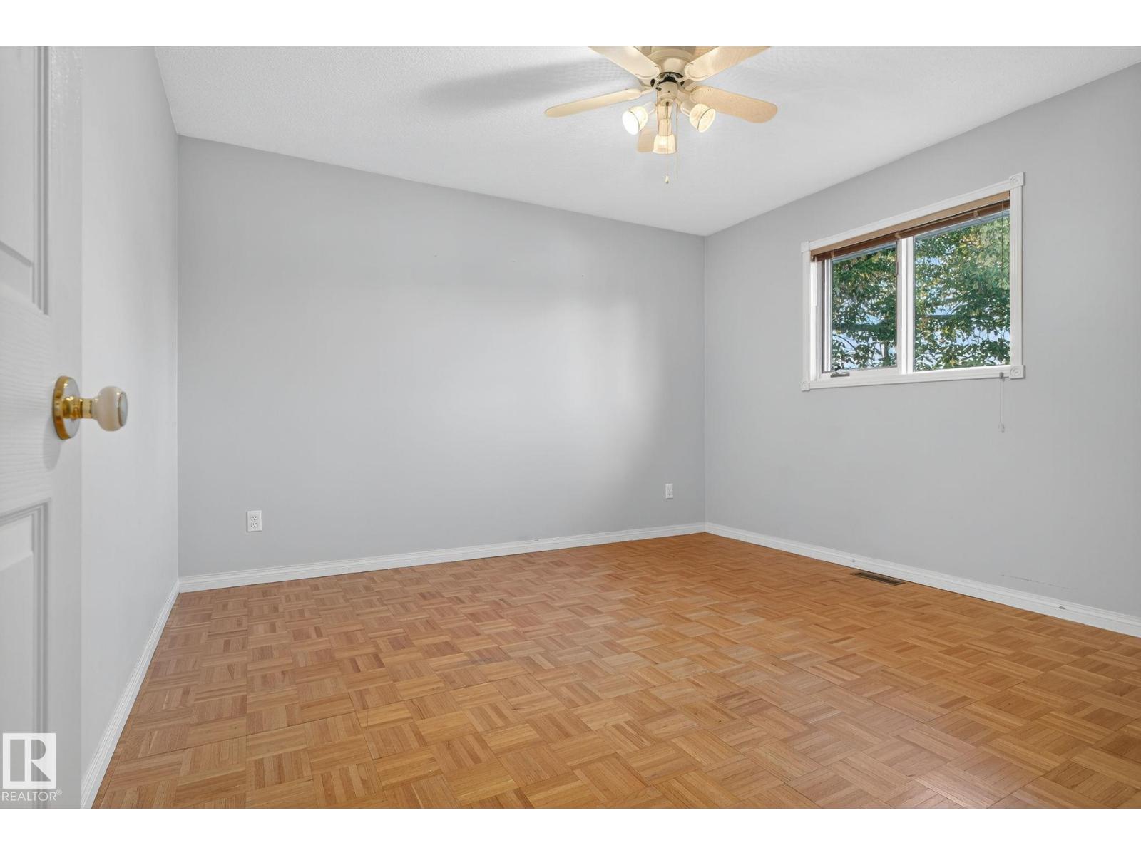 Photo 42 of 3814 108 Av Nw, Edmonton AB
