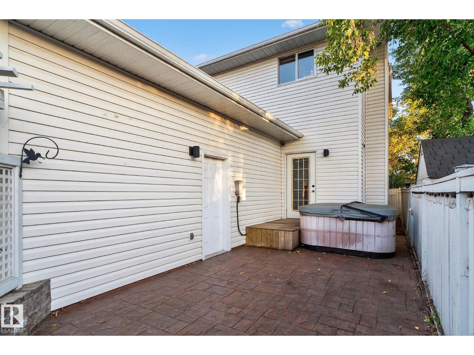 Photo 59 of 3814 108 Av Nw, Edmonton AB