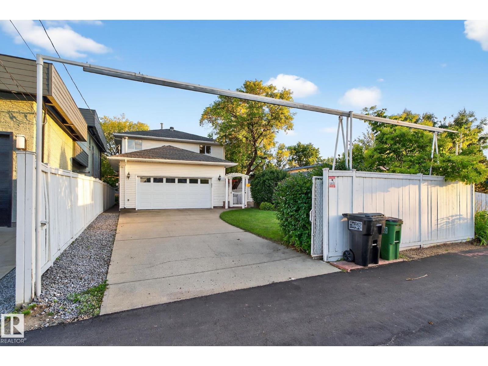 Photo 61 of 3814 108 Av Nw, Edmonton AB