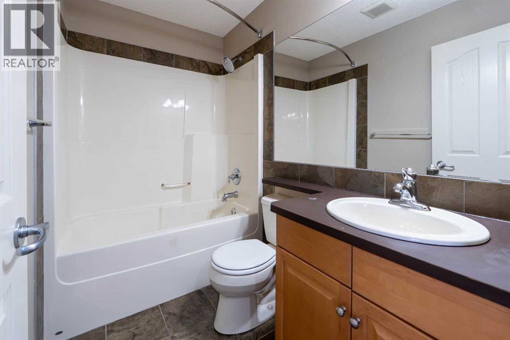 Photo 17 of 311 Sagewood Landing Sw, Airdrie AB