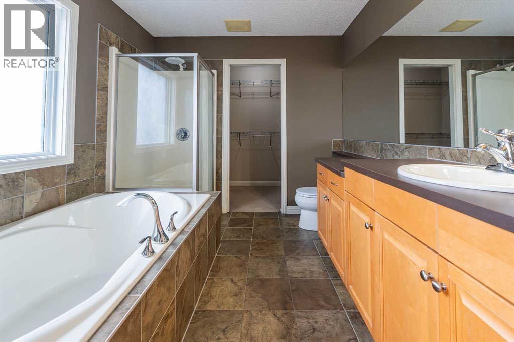 Photo 22 of 311 Sagewood Landing Sw, Airdrie AB