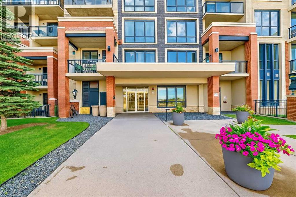 Photo 1 of 402 8880 Horton Road Sw, Calgary AB