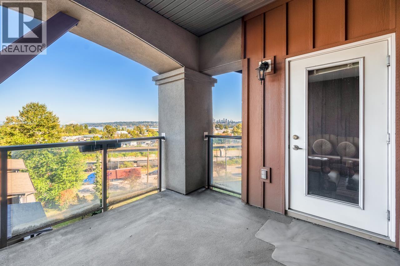 Photo 11 of 3413 240 Sherbrooke Street, New Westminster BC