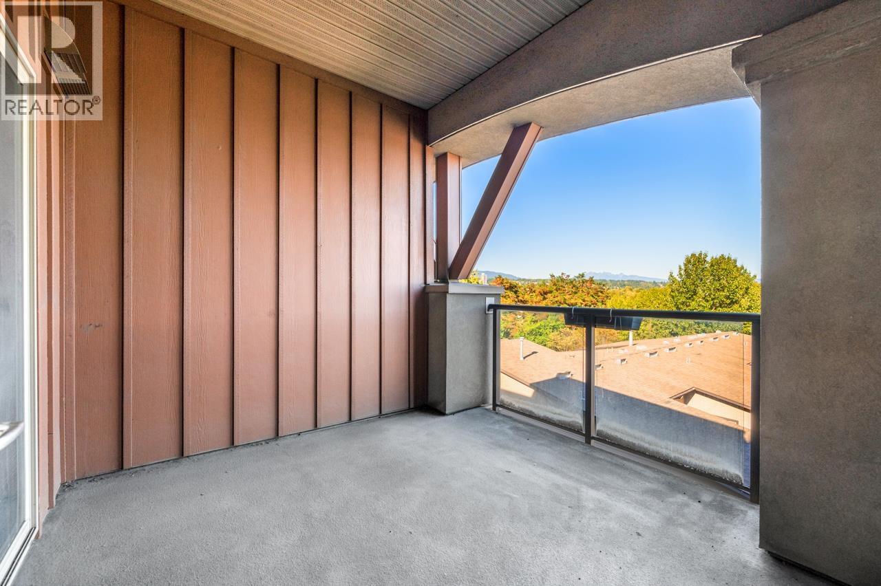 Photo 12 of 3413 240 Sherbrooke Street, New Westminster BC