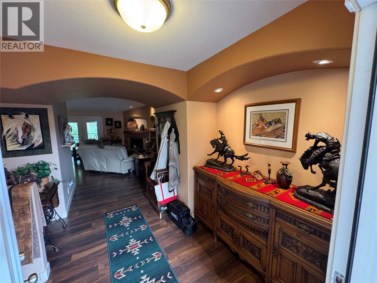  4147 4th Street, Vernon