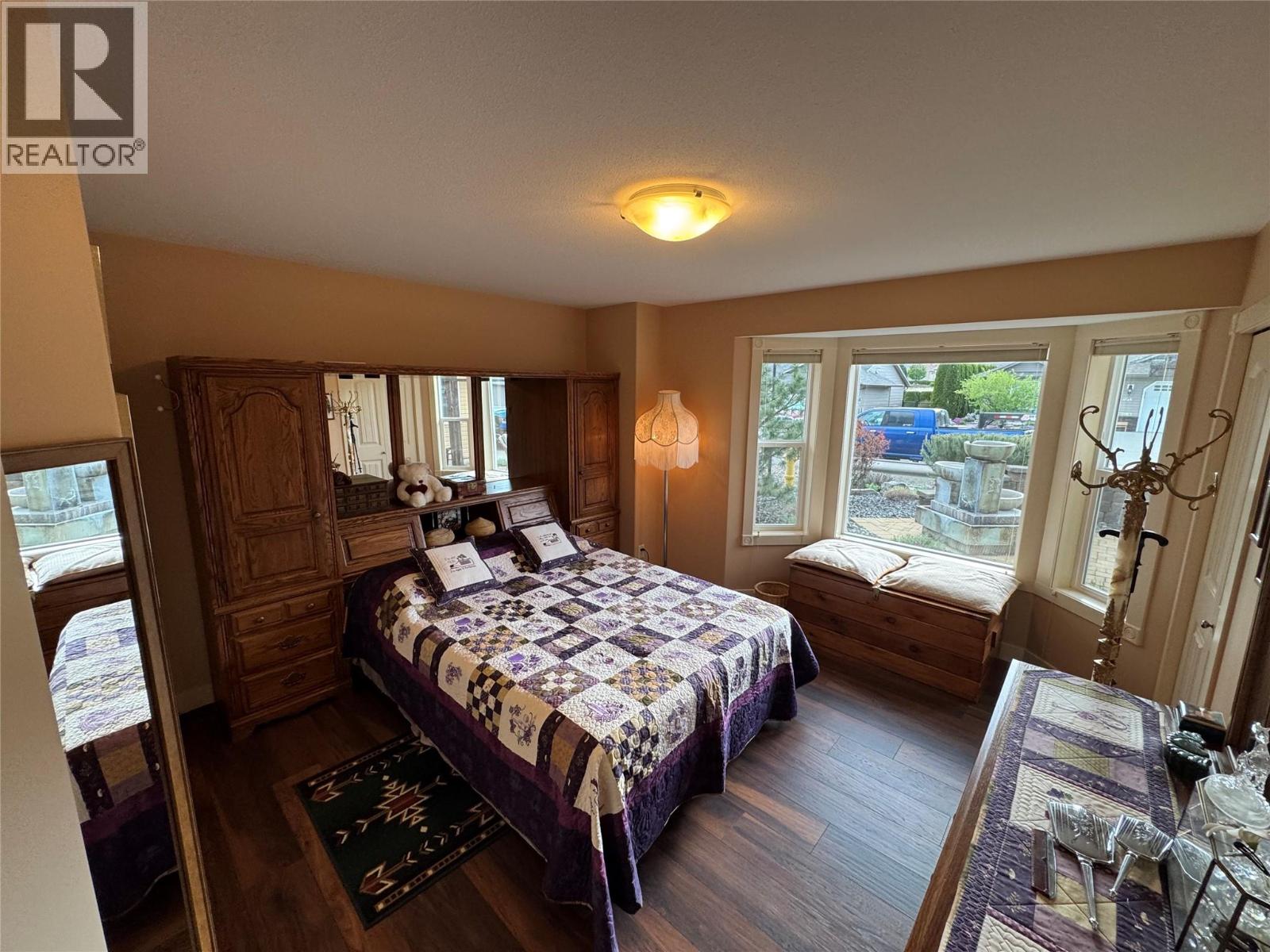  4147 4th Street, Vernon