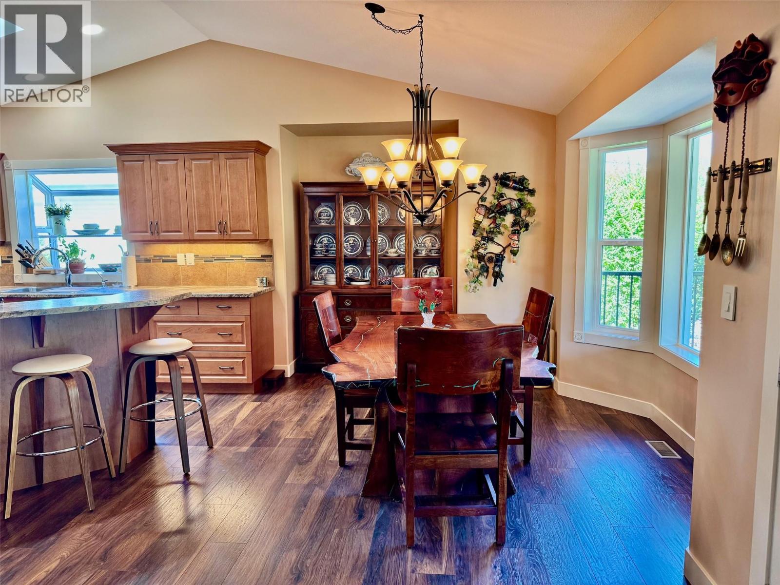  4147 4th Street, Vernon
