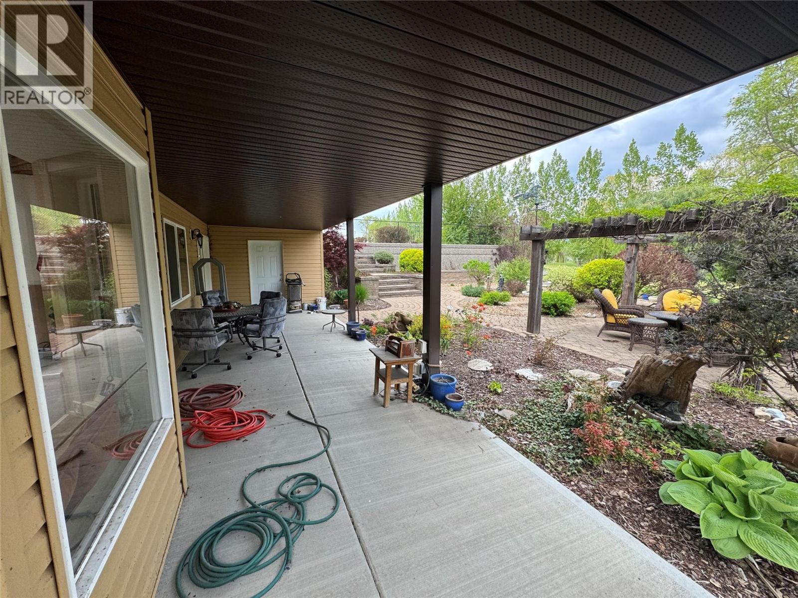  4147 4th Street, Vernon