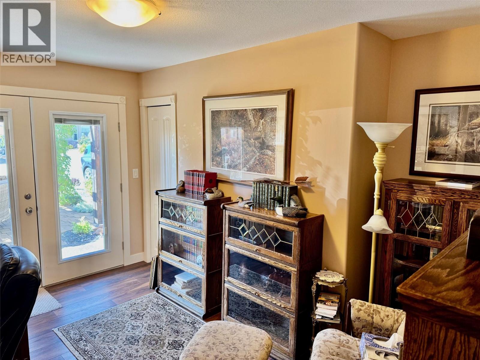 4147 4th Street, Vernon