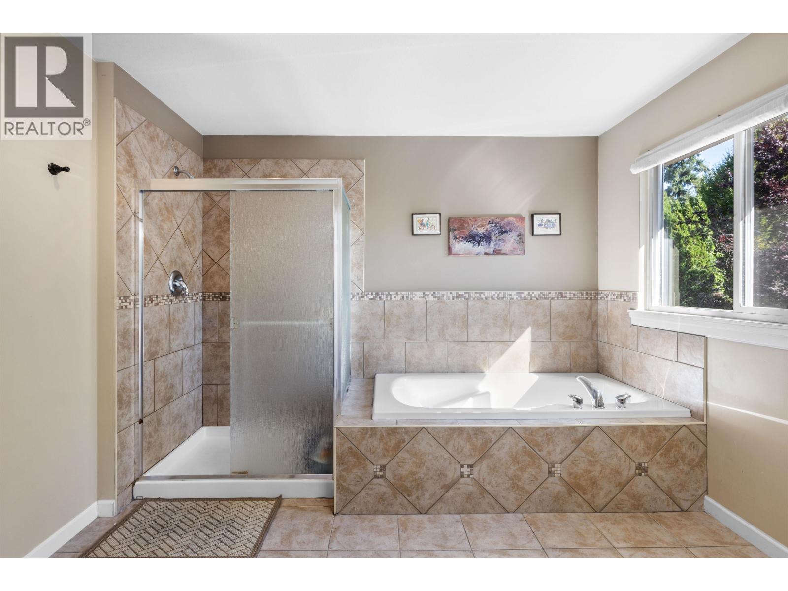 Photo 18 of 11279 Creekside Street, Maple Ridge BC