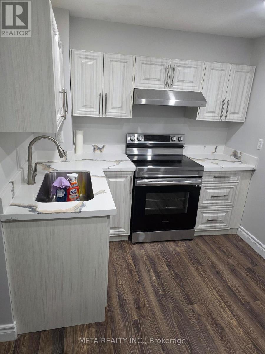 Photo 1 of 4 Tansley Crescent, Ajax ON