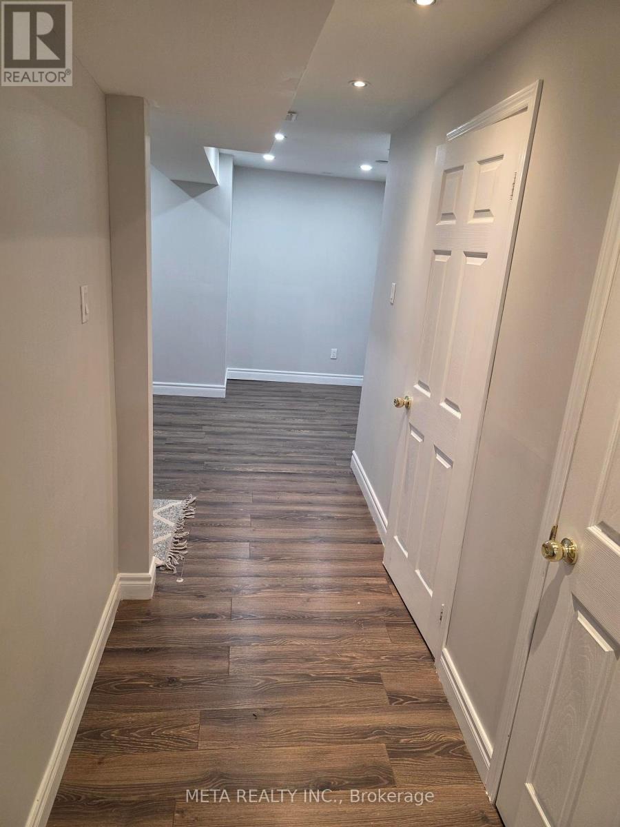 Photo 4 of 4 Tansley Crescent, Ajax ON