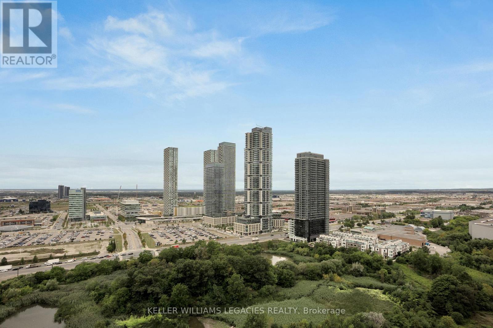 Photo 18 of 2204 2916 Highway 7 Highway, Vaughan ON