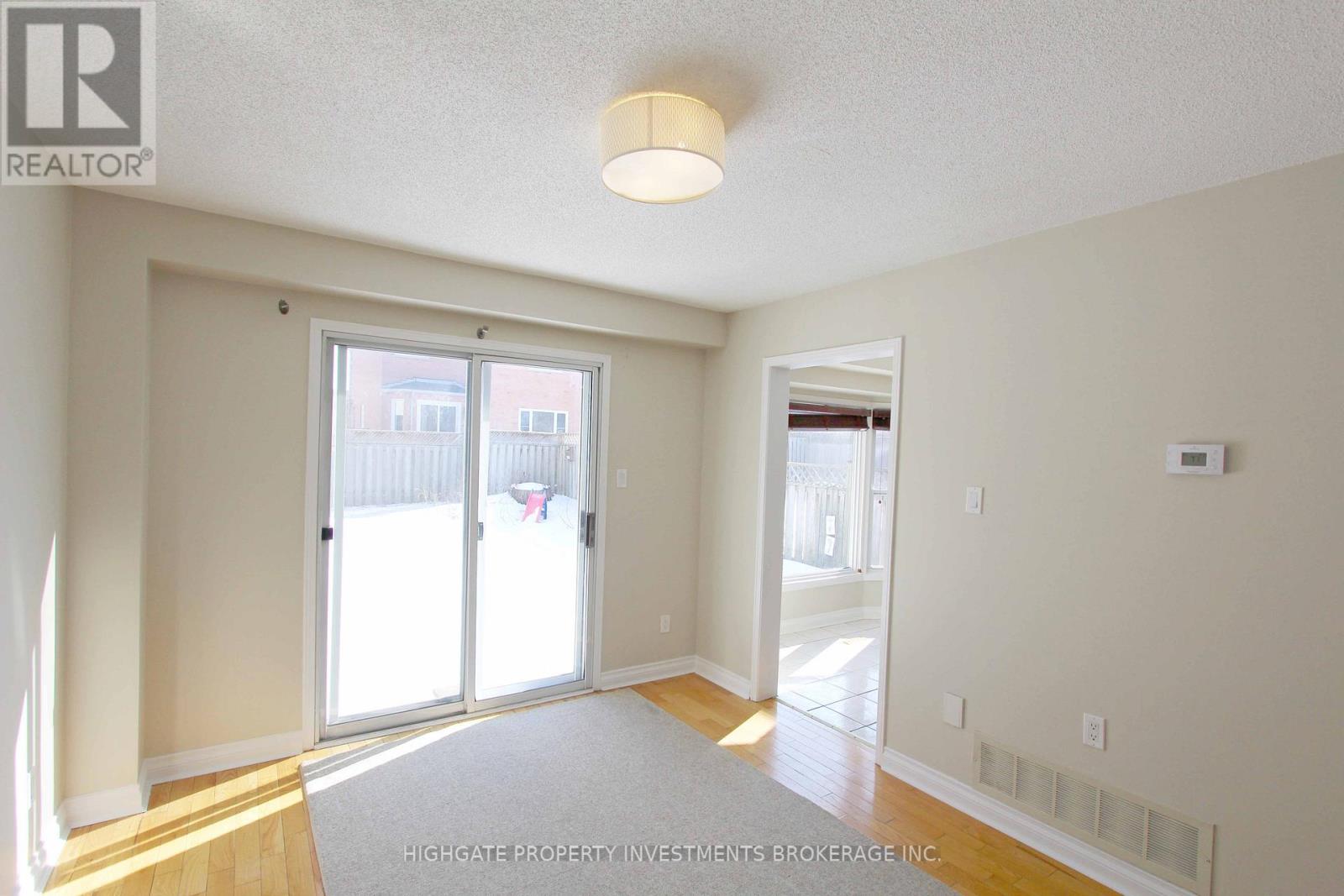 Photo 7 of 80 Hadden Crescent, Barrie ON