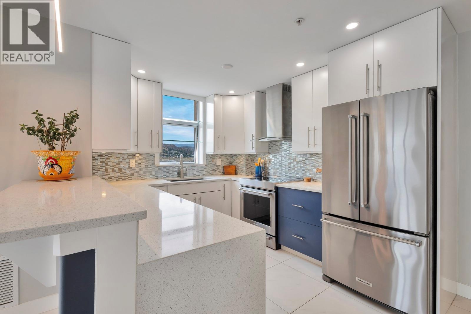 Photo 11 of 1128 Sunset Drive Unit 1505, Kelowna BC