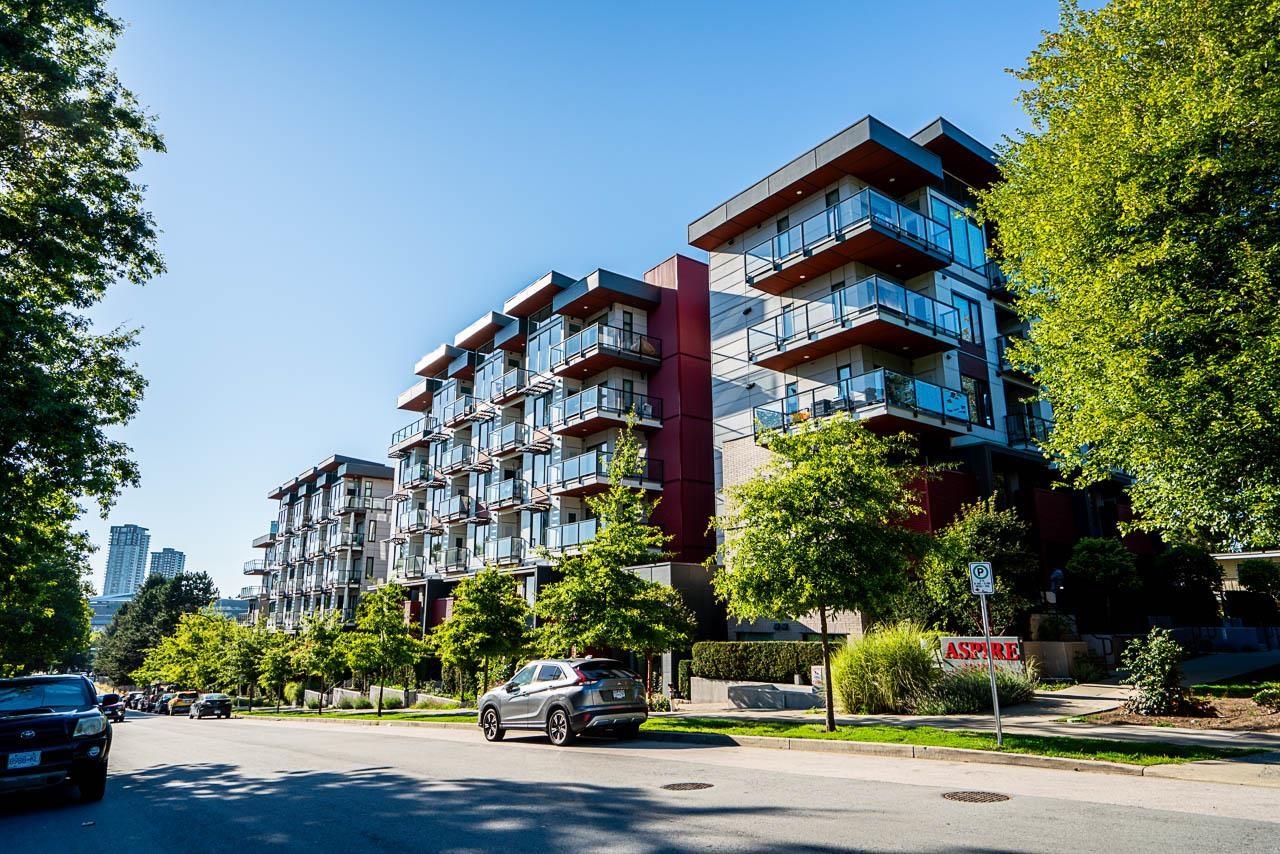 Photo 1 of 309 13799 101 Avenue, Surrey BC