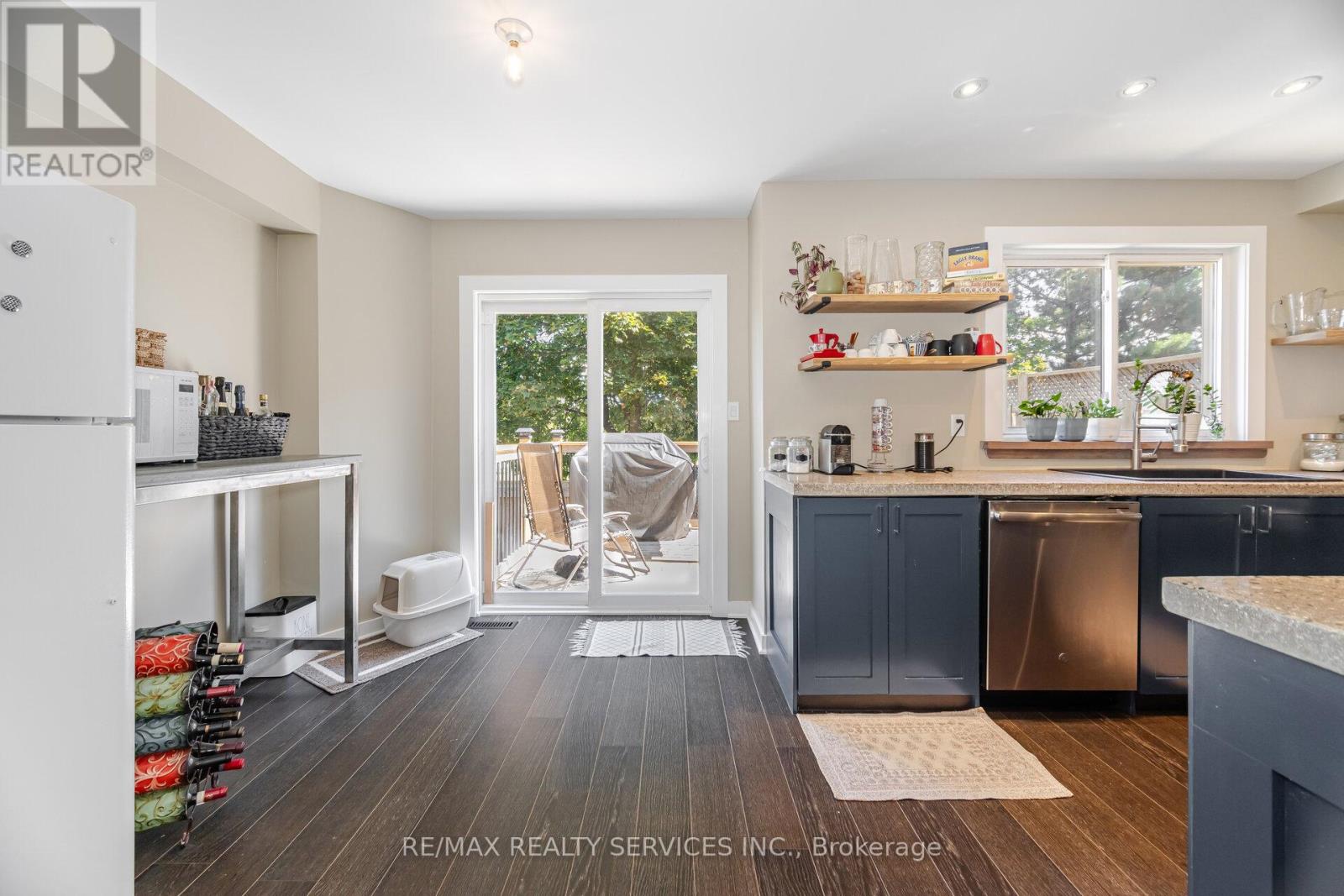 Photo 15 of 10 Deer Creek Place, Brampton ON